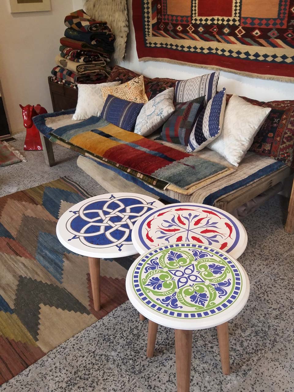 طراحی و ساخت میز 